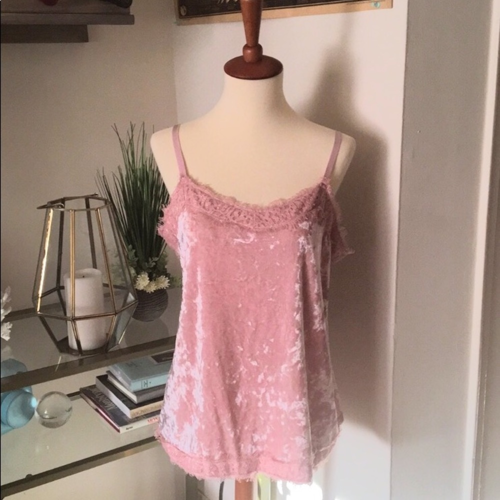 ‼️3 for $15‼️Mauve Velvet Tank Top * Size Large *